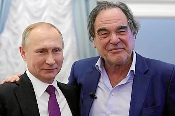 Oliver Stone: «Nos ha llegado una imagen distorsionada de Putin, en realidad solo quiere proteger a su pueblo»