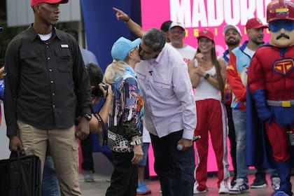 Maduro no consigue convocar gente a sus actos y un micrófono abierto le jugó una muy mala pasada